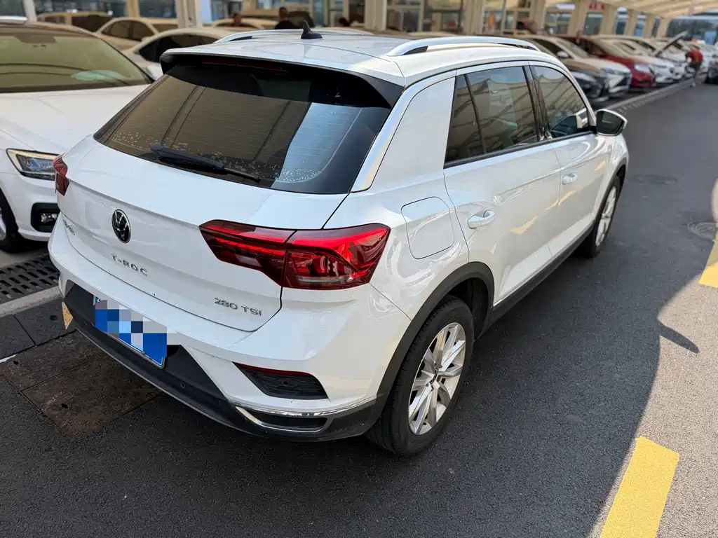 Volkswagen T-Roc 2022 — фото 13