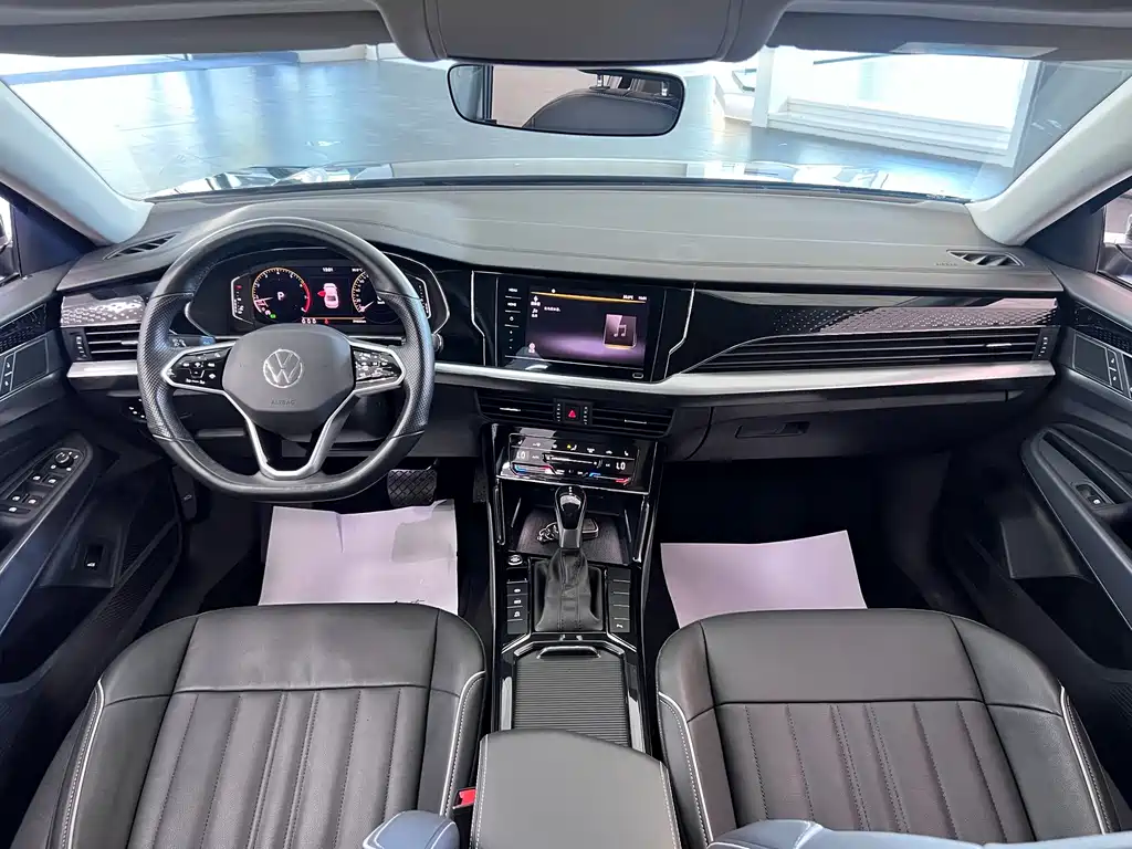 Volkswagen Passat 2022