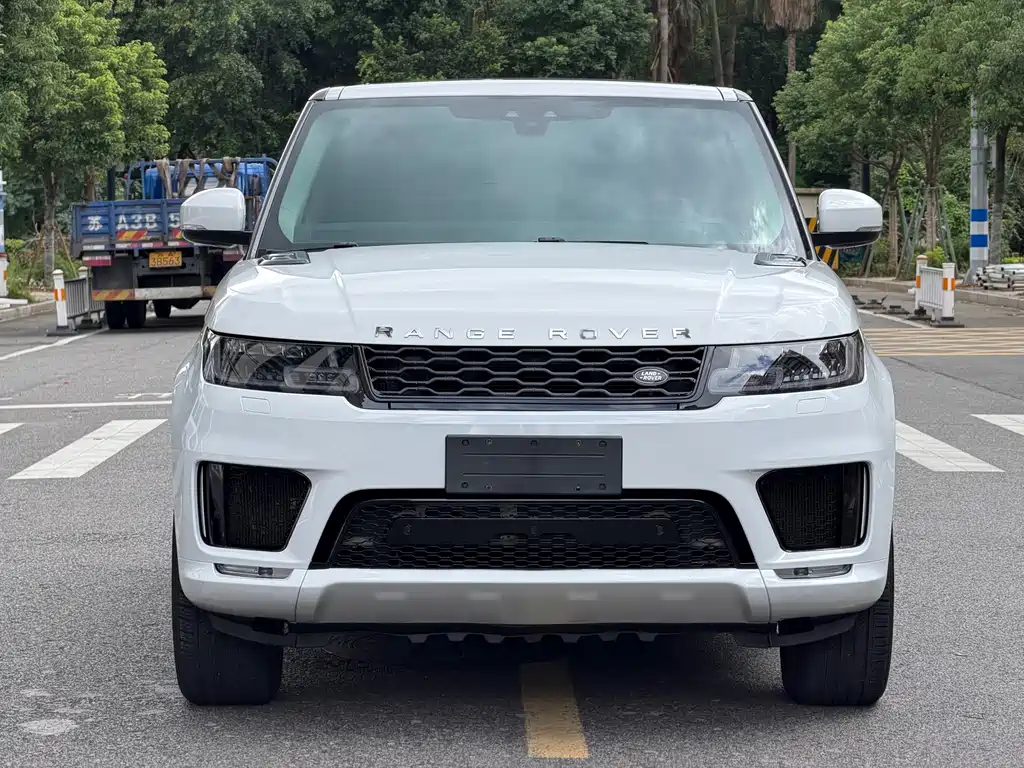 Land Rover Range Rover Sport 2017 — фото 2