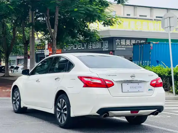 Nissan Teana 2017