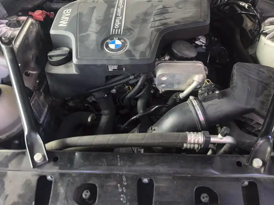 BMW 5 Series 2014 — фото 10