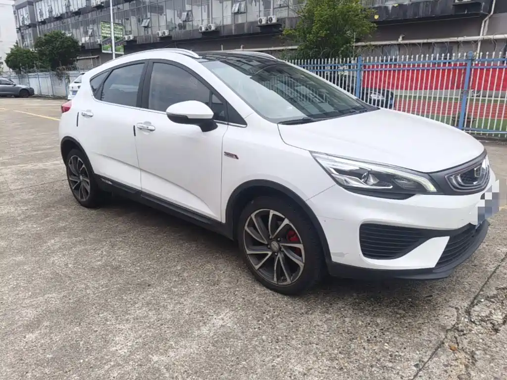 Geely Emgrand GS 2019