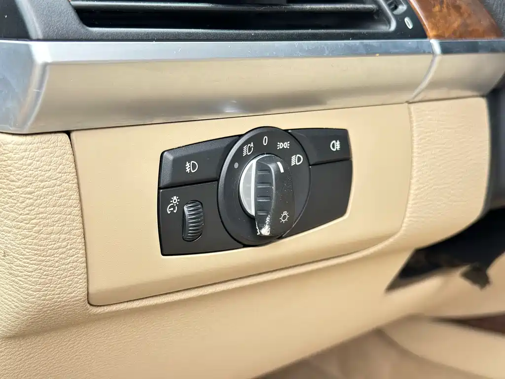 BMW X5 2011
