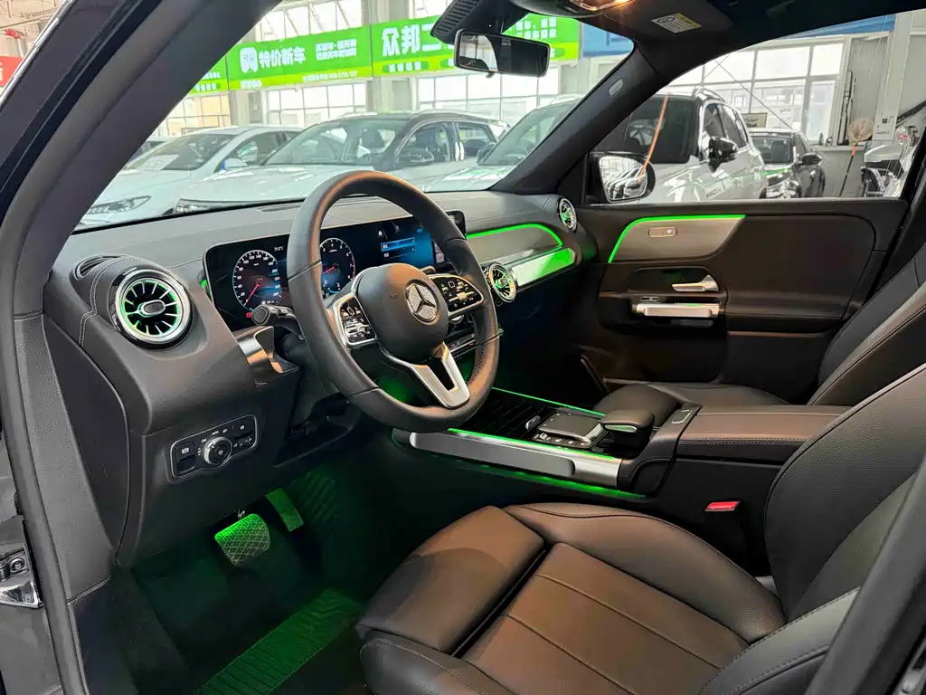 Mercedes-Benz GLB 2020