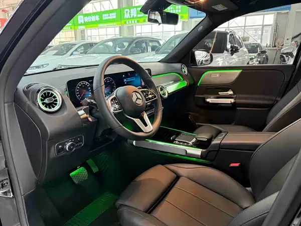 Mercedes-Benz GLB 2020