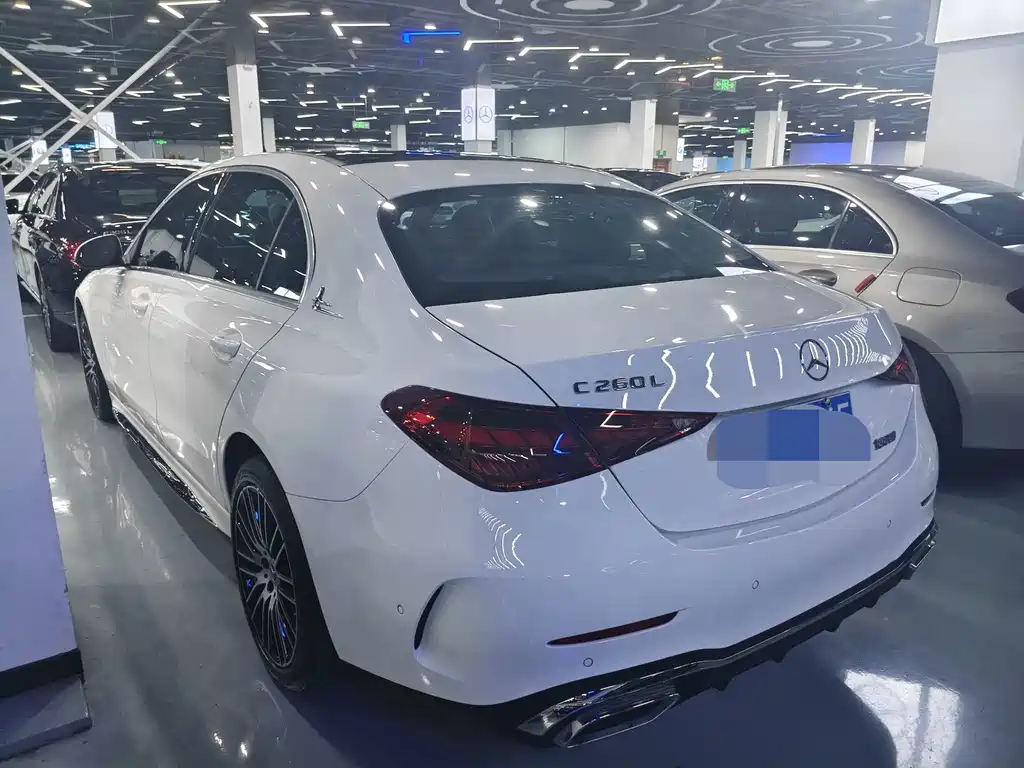 Mercedes-Benz C-Class 2023 — фото 21