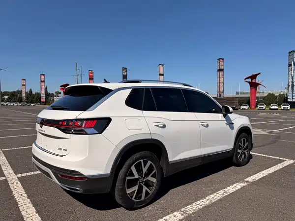 Volkswagen Tayron 2023