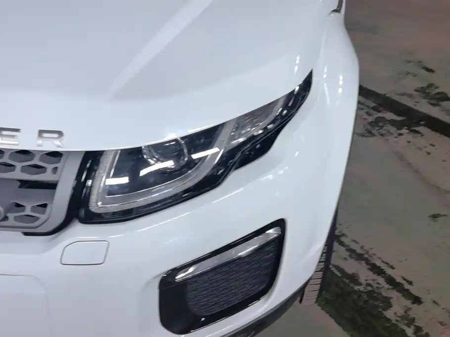 Land Rover Range Rover Evoque 2018 — фото 5