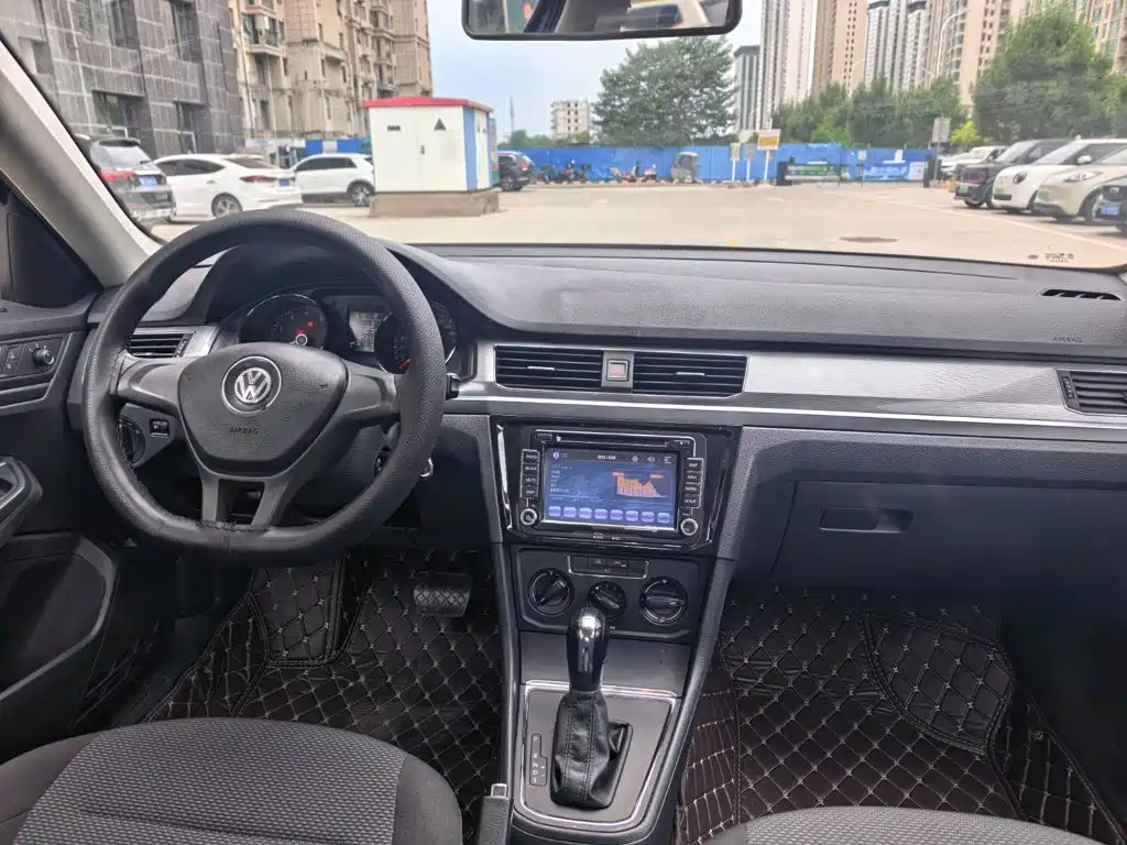 Volkswagen Bora 2016