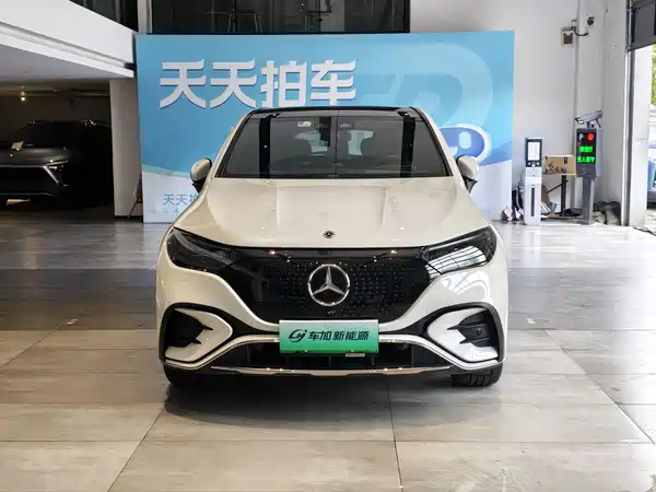 Mercedes-Benz EQE SUV 2025