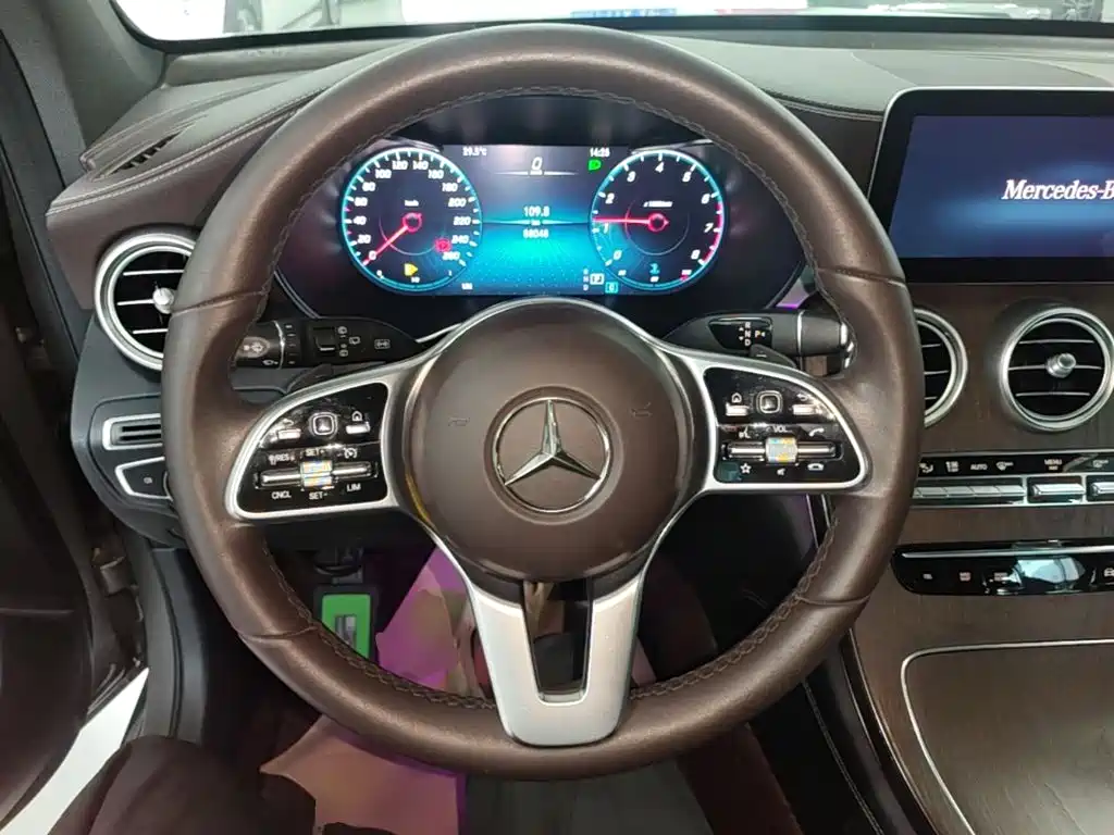 Mercedes-Benz GLC 2021 — фото 11