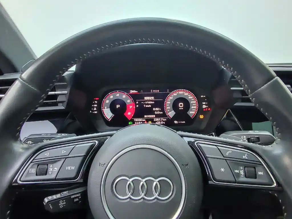 Audi A3 2021 — фото 17