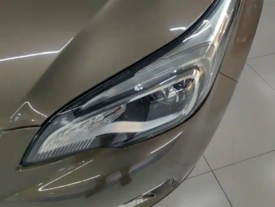 Buick Envision Plus 2019