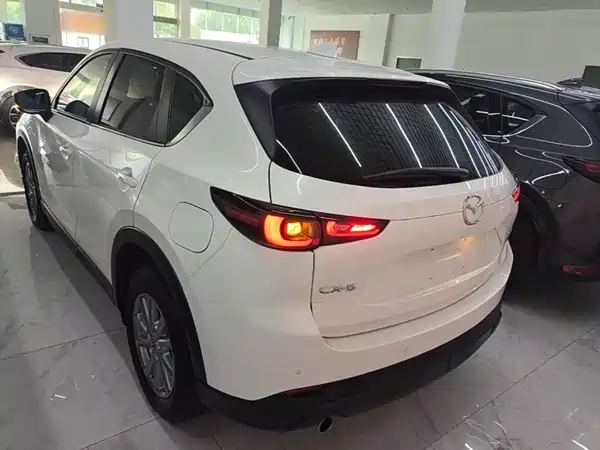 Mazda CX-5 2024