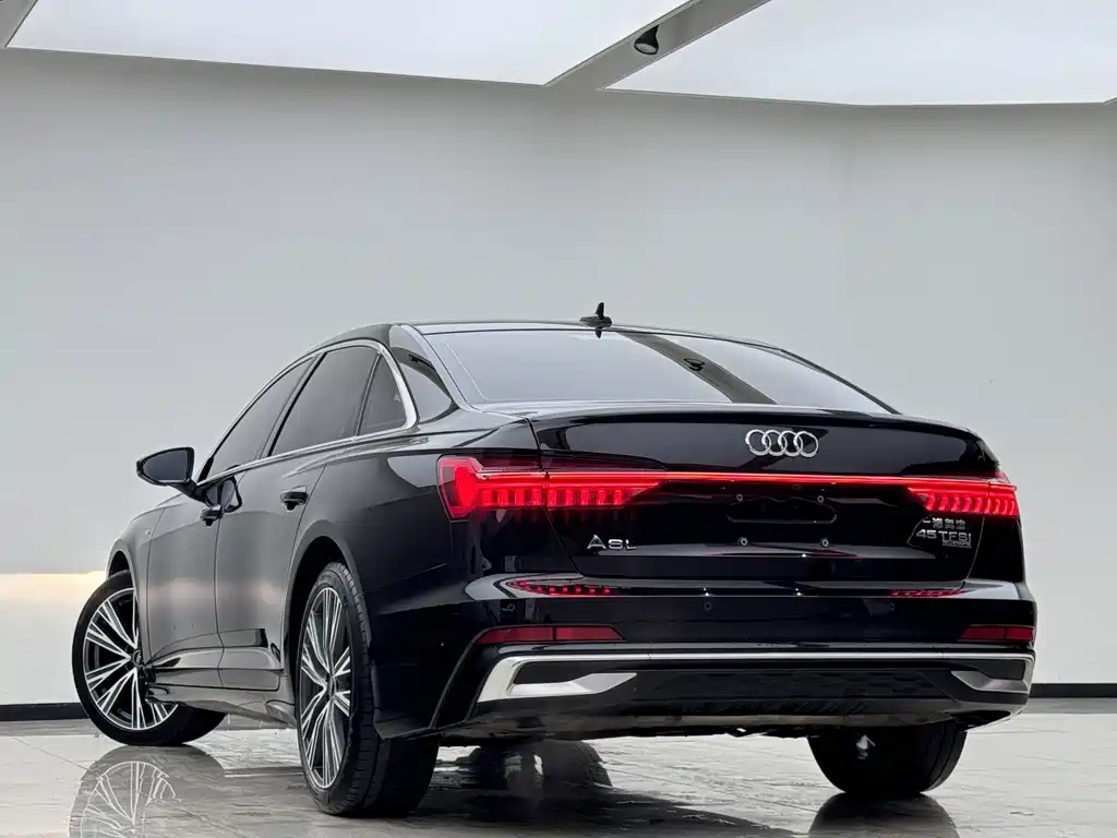 Audi A6L 2024 — фото 14