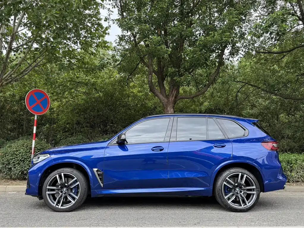 BMW X5 M 2021 — фото 5