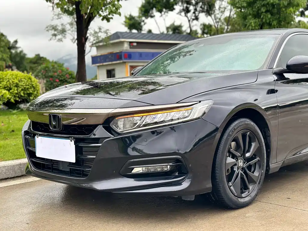 Honda Accord 2021 — фото 20
