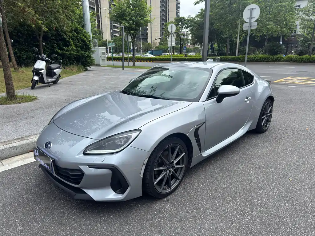 Subaru BRZ 2022 — фото 1