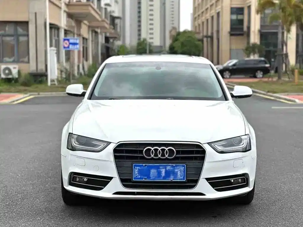 Audi A4L 2013