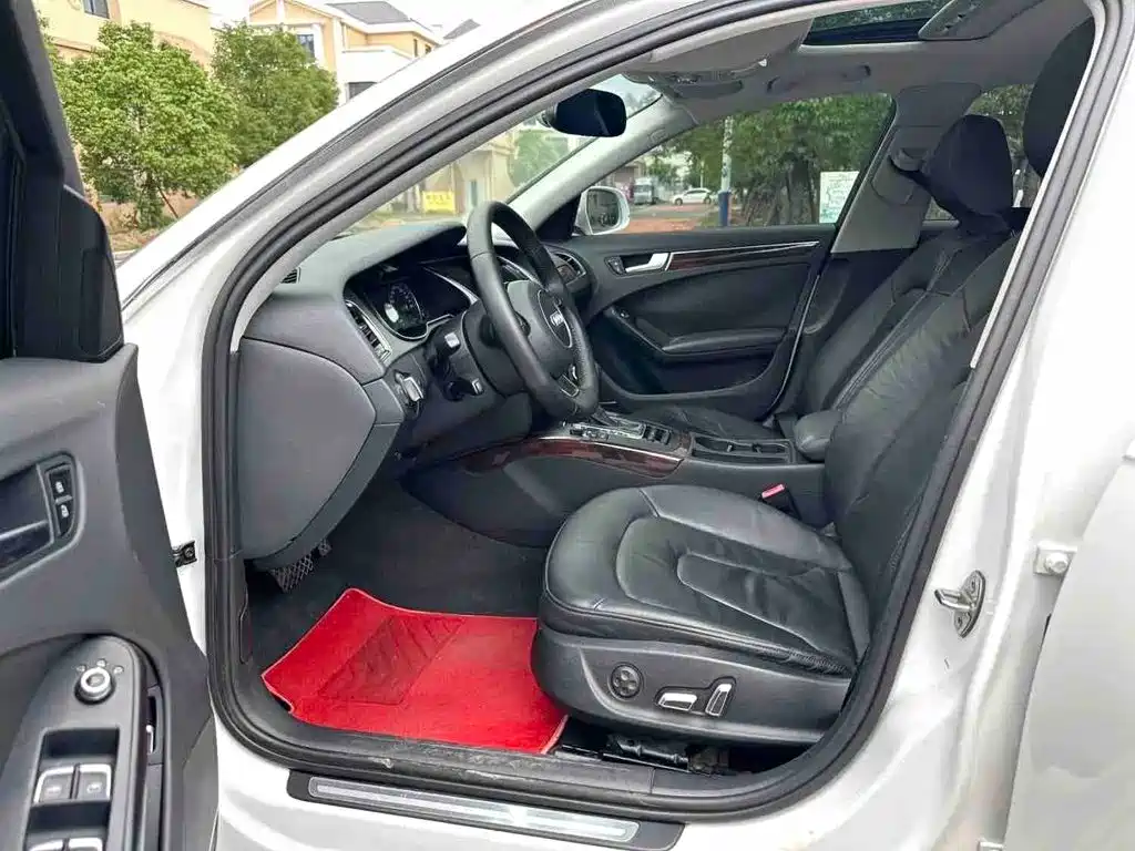 Audi A4L 2013