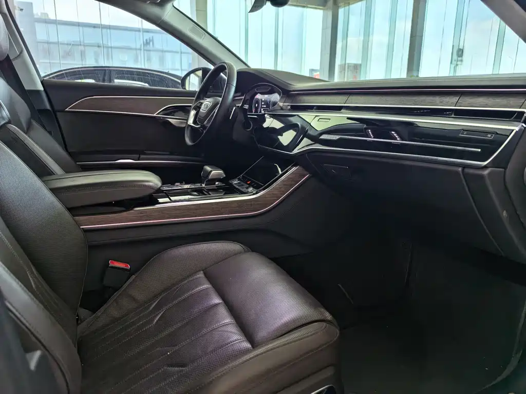 Audi A8 2019