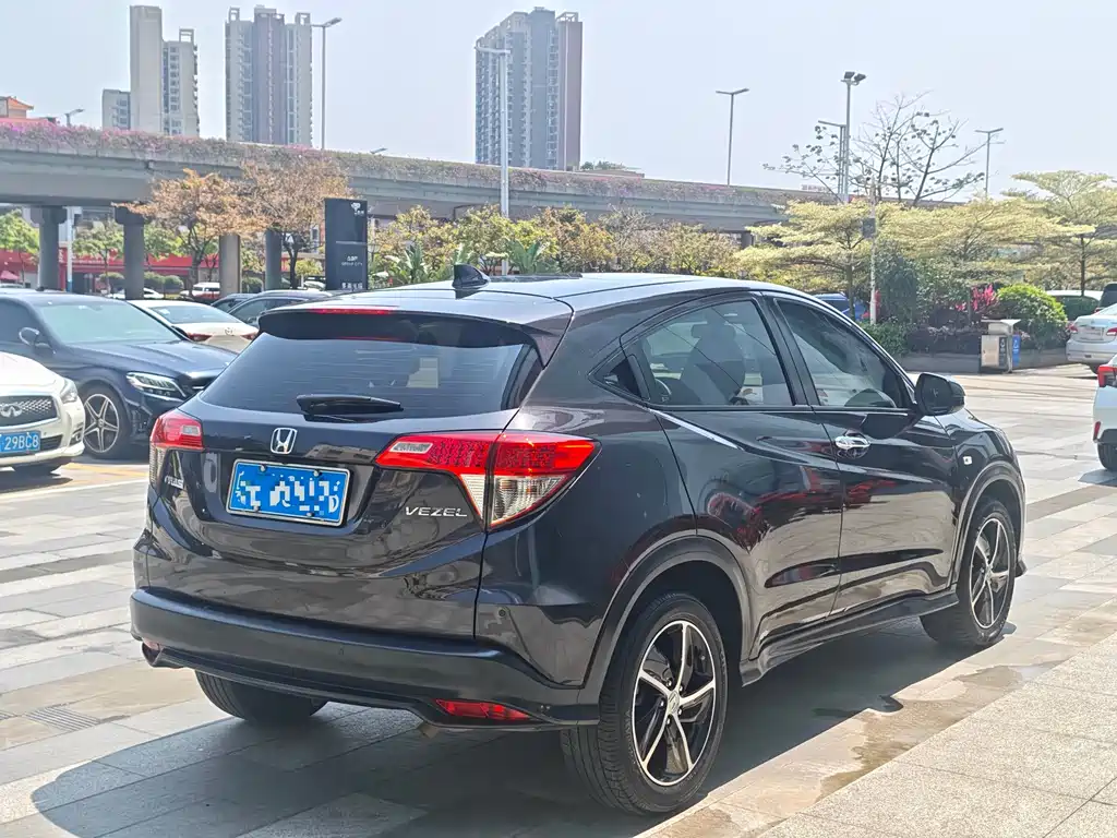 Honda Vezel 2021