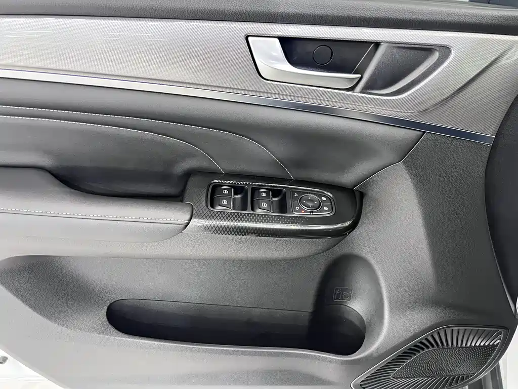 Haval M6 2023 — фото 8