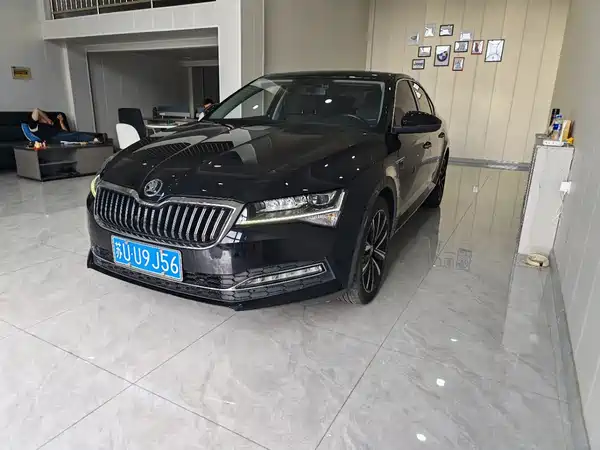 Skoda Superb 2023