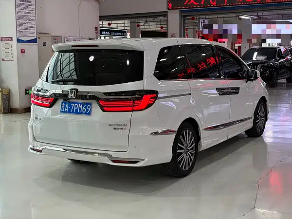 Honda Elysion 2023