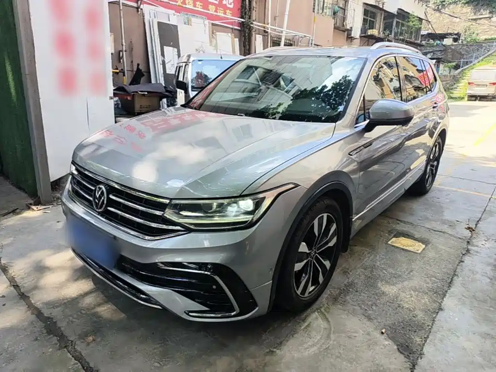 Volkswagen Tiguan L 2022