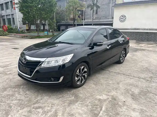 Honda Crider 2017