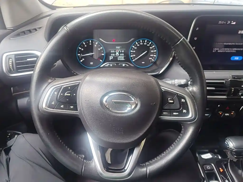 GAC Trumpchi GS4 2018 — фото 11