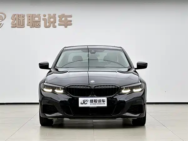 BMW 3 Series 2022