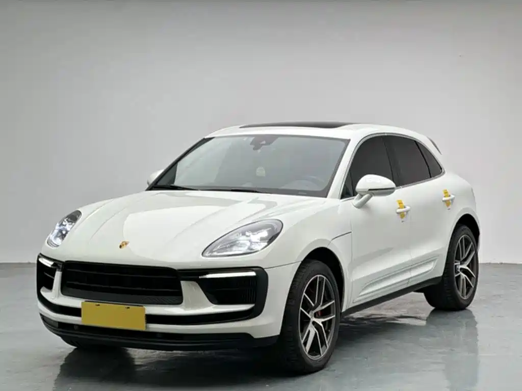 Porsche Macan 2023 — фото 1