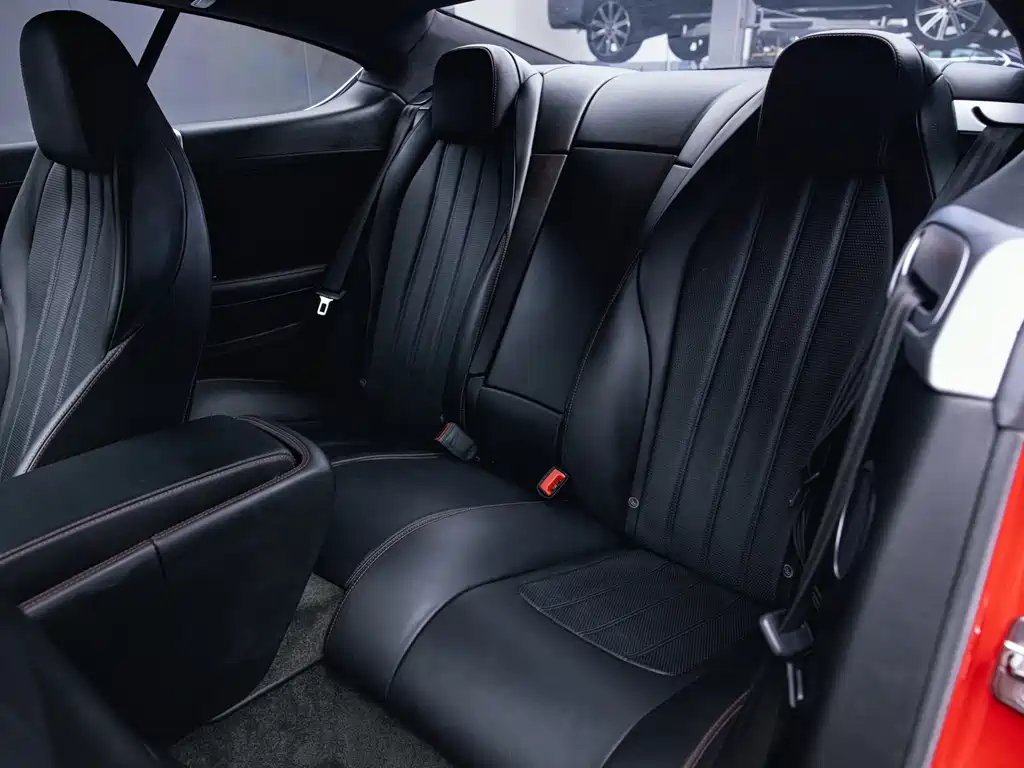 Bentley Continental 2013 — фото 21