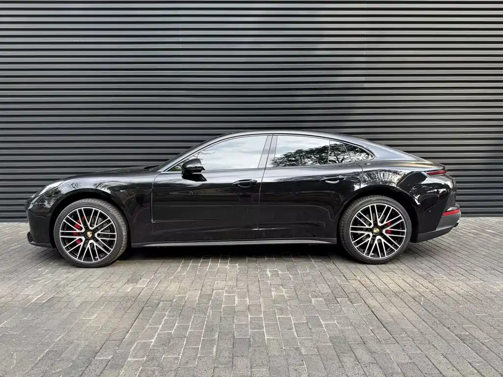 Porsche Panamera 2025 — фото 13