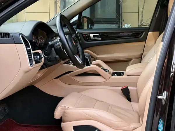 Porsche Cayenne 2018