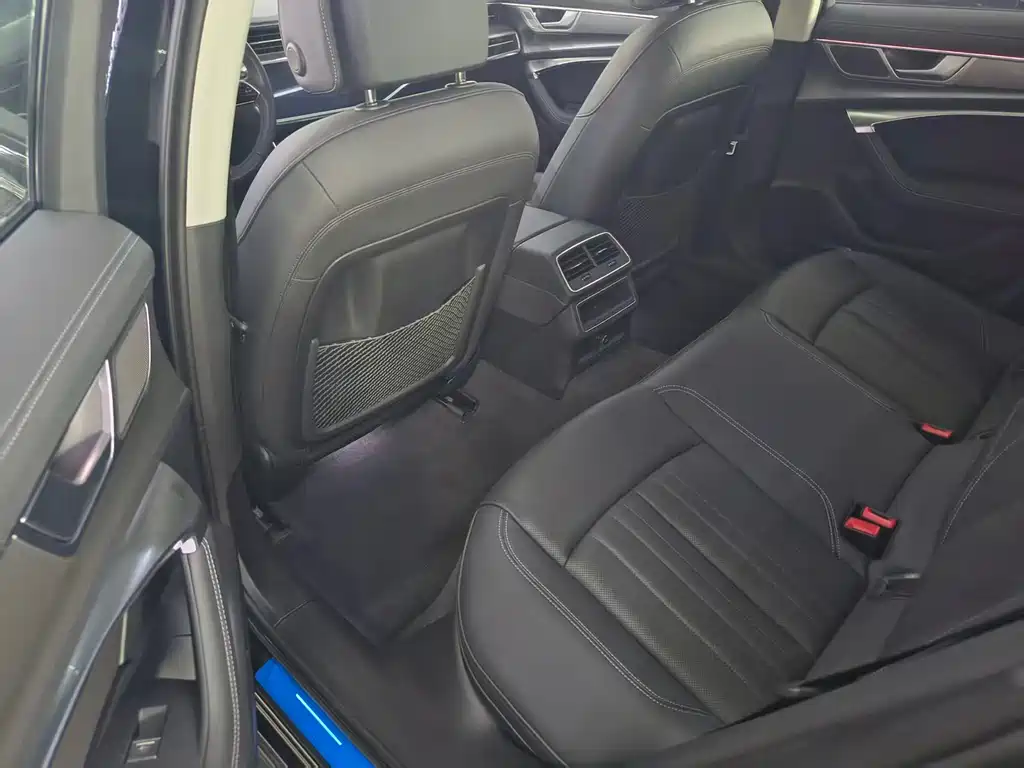 Audi A6 2024
