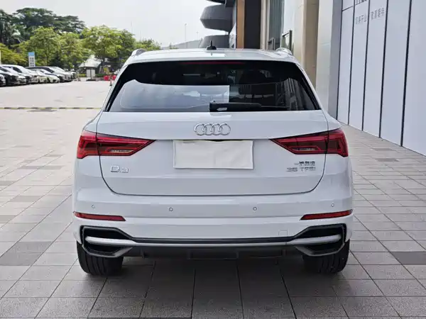 Audi Q3 2021