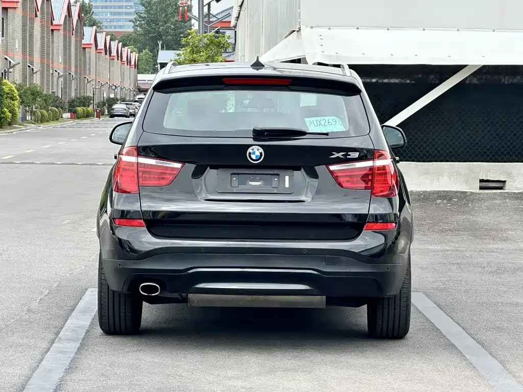 BMW X3 2017 — фото 24