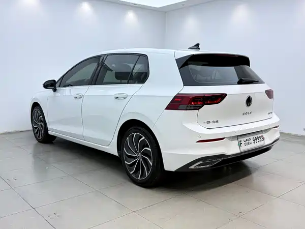 Volkswagen Golf 2021