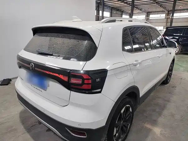 Volkswagen Tacqua 2021