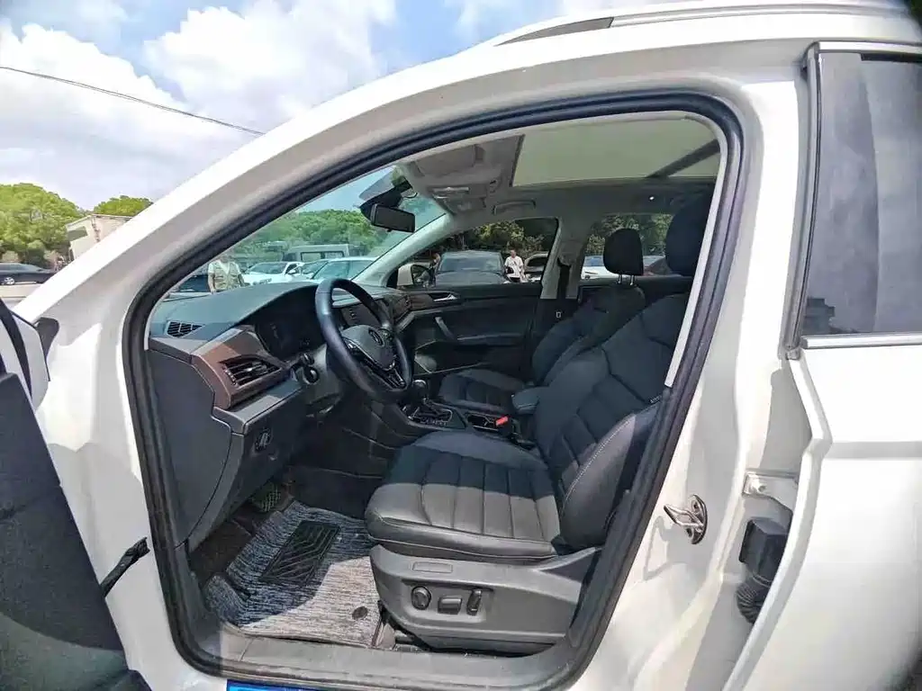 Volkswagen Tharu 2022