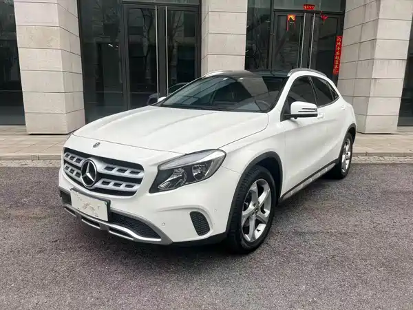 Mercedes-Benz GLA 2018