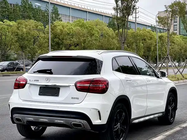Mercedes-Benz GLA 2019
