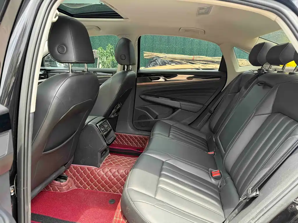 Volkswagen Passat 2021