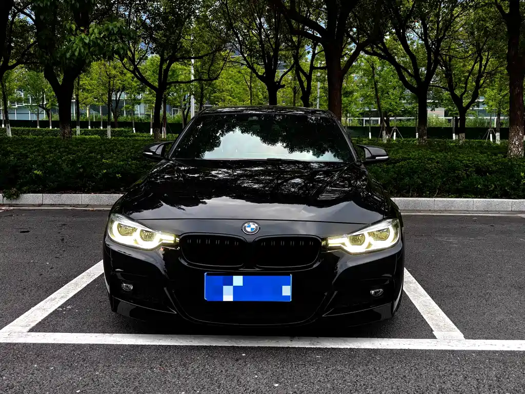 BMW 3 Series 2018 — фото 2