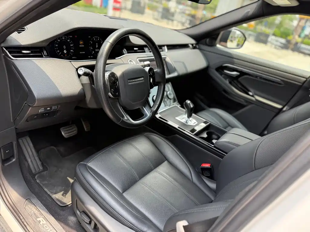 Land Rover Range Rover Evoque 2021 — фото 6