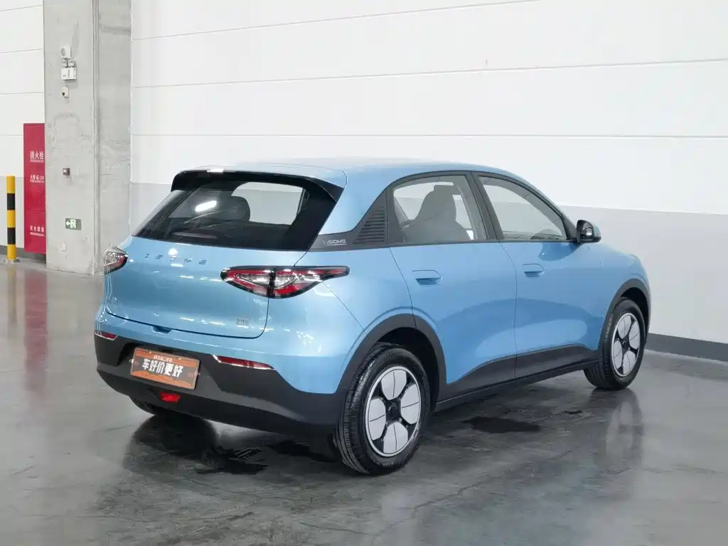 Geely Galaxy Starwish 2024 — фото 2