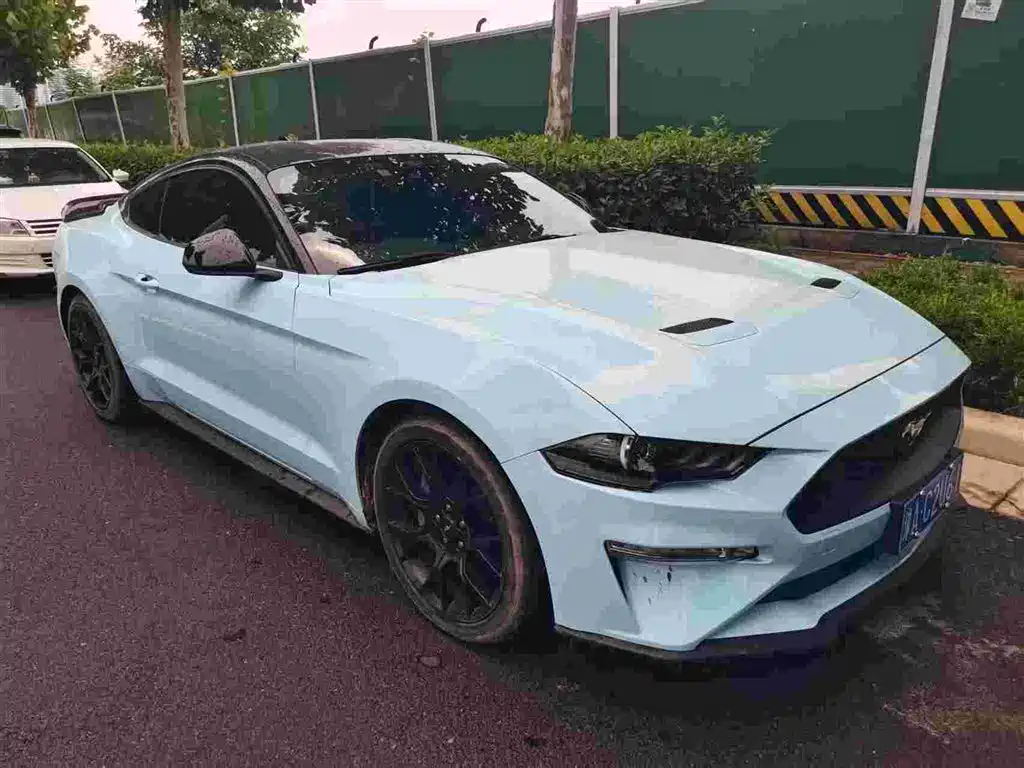 Ford Mustang 2021 — фото 3